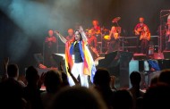 Yanni a inclus Bucurestiul pe lista concertelor ”World Tour 2013-2014”